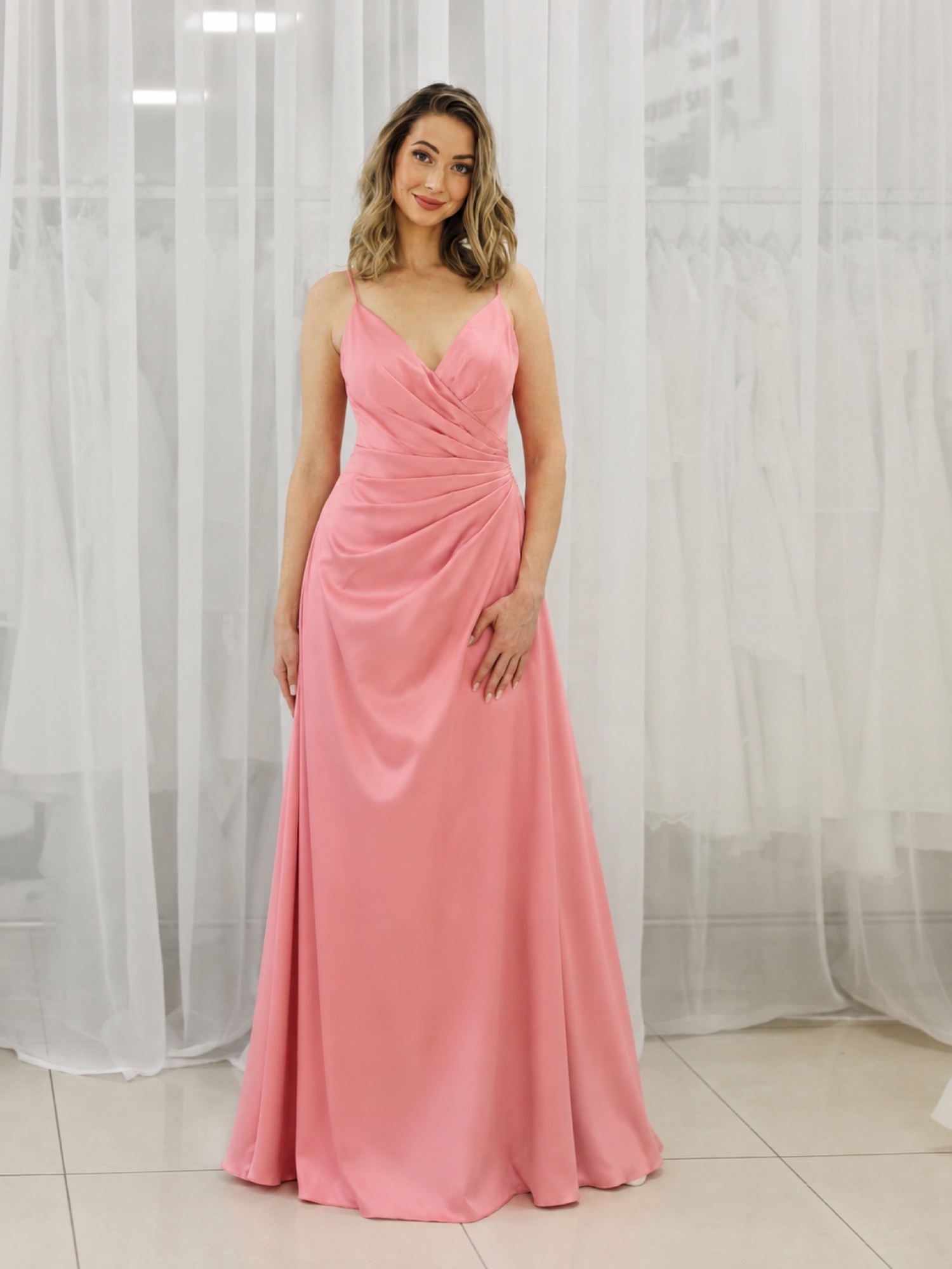 Spoločenské šaty – Svadobný salón Ellen 43