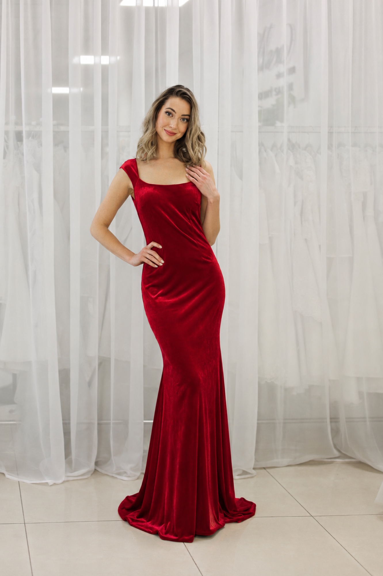 Spoločenské šaty – Svadobný salón Ellen 46